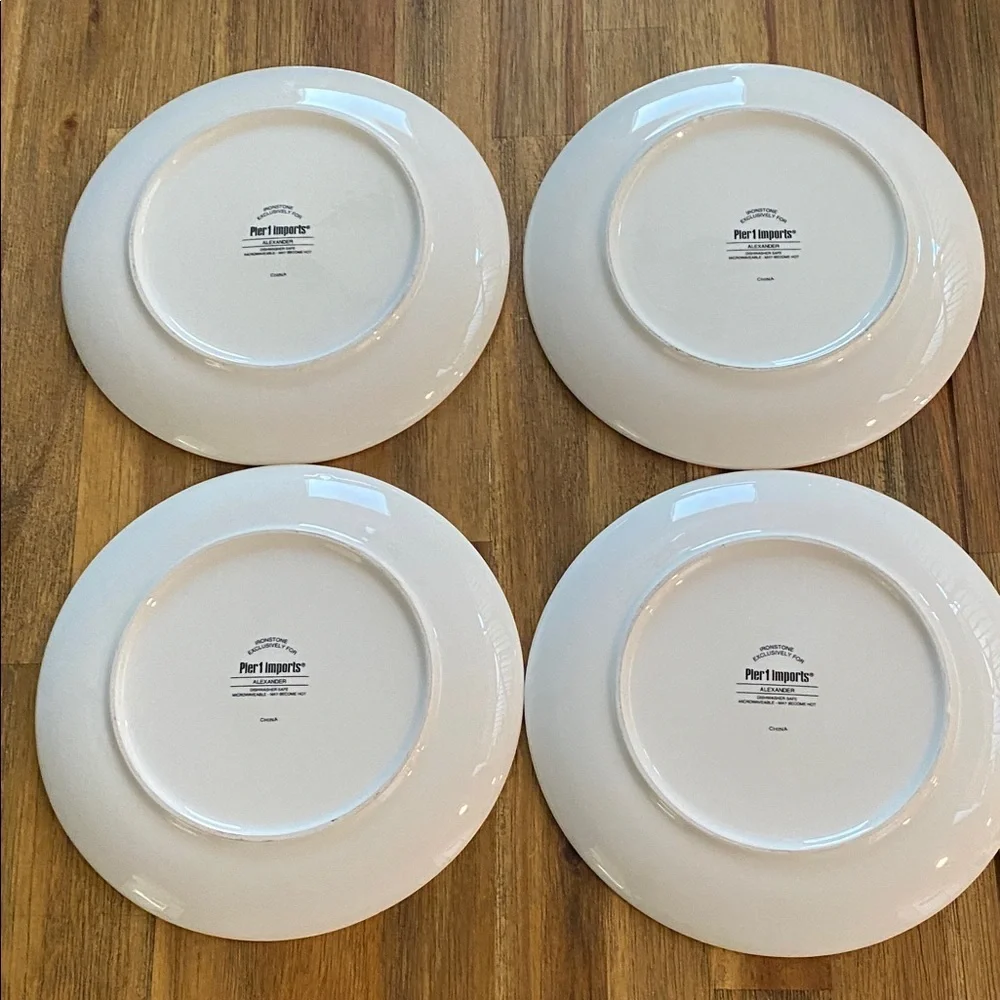 Pier 1 Alexander Deer and Bird Design Dinner Plates. 8.5” Diameter. Set of 4.